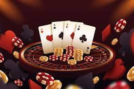 Antarmuka taruhan di Three Card Poker dengan opsi Ante dan Play